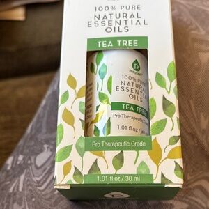 Tea Tree Essential Oil - Green 30ml